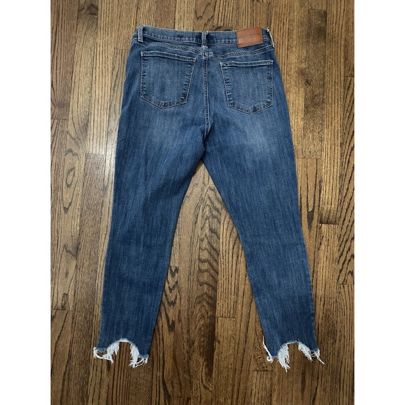 Lucky Brand Mid Rise Skinny Ava Ankle Raw Hem Jeans Size 14/32A Distressed - Picture 4 of 4